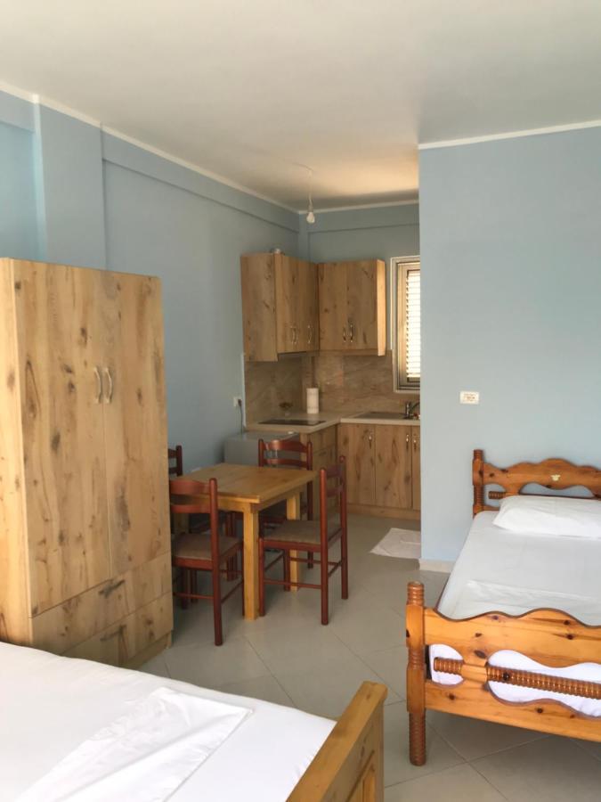 Vila Bedro Sarandë Exterior foto