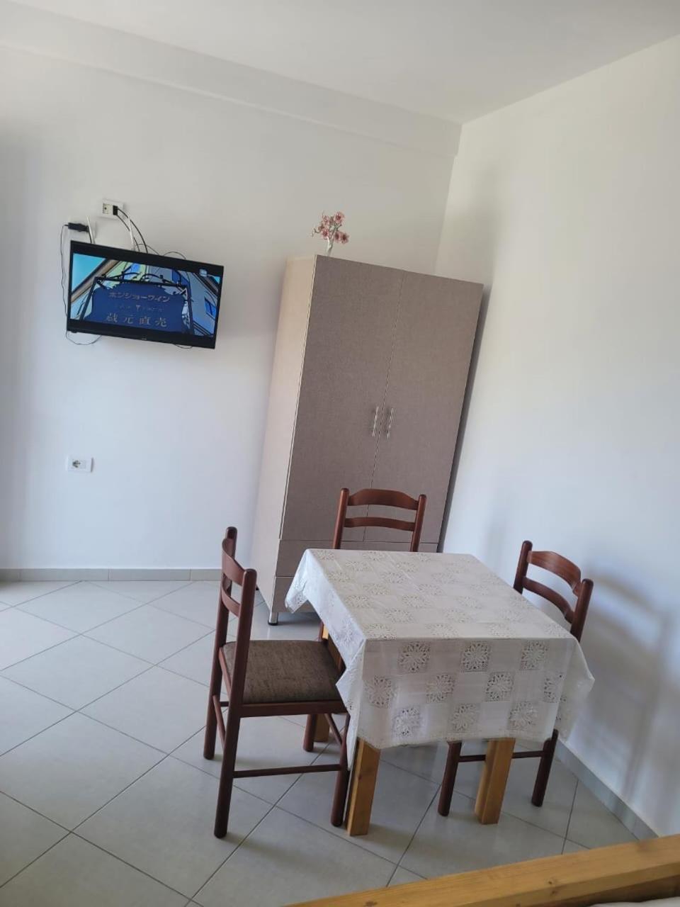 Vila Bedro Sarandë Exterior foto